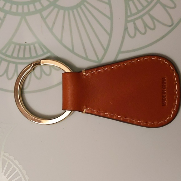 NWOT Dooney & Bourke Keyring - Picture 3 of 6